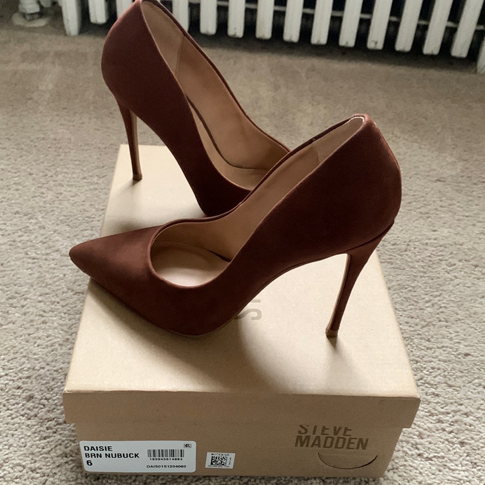 Steve Madden DAISIE Pump